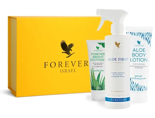 מארז מתנה ליולדת של Forever Living: תרסיס אלו פירסט, קרם גוף אלוורה ומשחת שיניים אלוורה ופרופוליס